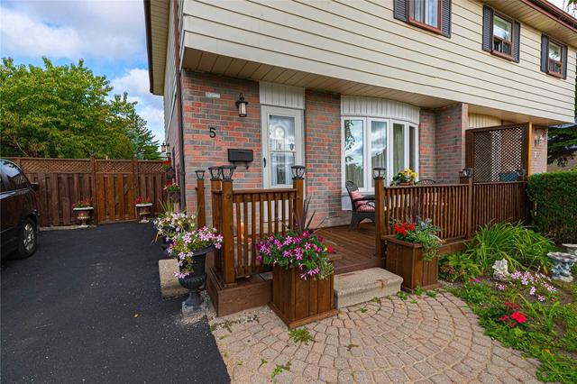 5 Jackson Rd, House semidetached with 4 bedrooms, 2 bathrooms and 6 parking in Brampton ON | Image 12