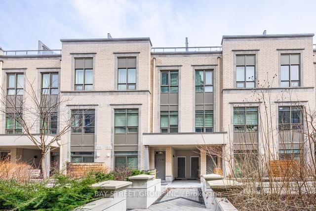 9 - 52 Holmes Ave, Townhouse with 2 bedrooms, 2 bathrooms and 1 parking in Toronto ON | Image 1