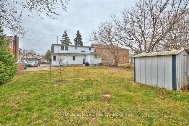 297 Carlton St, House detached with 5 bedrooms, 2 bathrooms and 6 parking in St. Catharines ON | Image 29