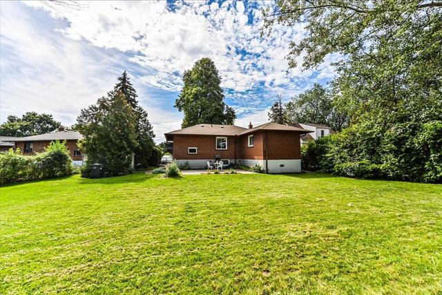 1519 Alexandra Blvd, House detached with 4 bedrooms, 2 bathrooms and 7 parking in Mississauga ON | Image 19