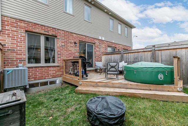252 Hutchinson Dr, House attached with 3 bedrooms, 4 bathrooms and 3 parking in New Tecumseth ON | Image 35