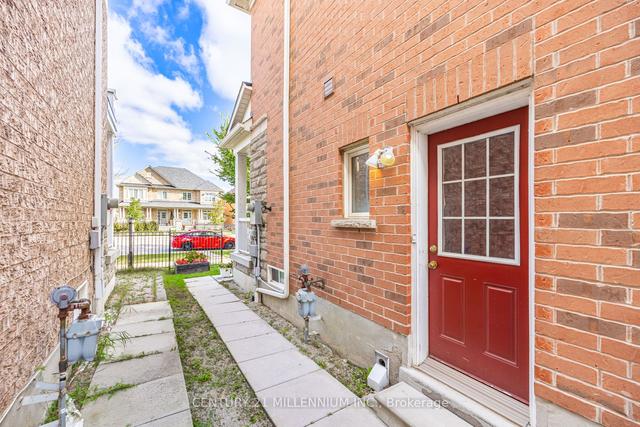 5464 Tenth Line, House semidetached with 3 bedrooms, 4 bathrooms and 2 parking in Mississauga ON | Image 15