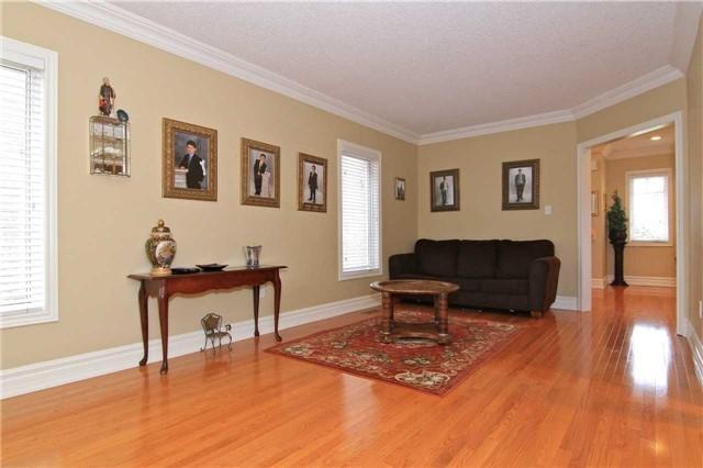 80 Palomino Dr, House detached with 4 bedrooms, 3 bathrooms and 4 parking in Richmond Hill ON | Image 8