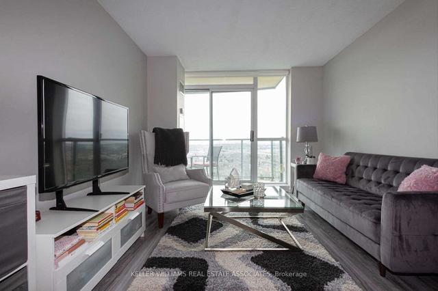 1706 - 4889 Kimbermount Ave, Condo with 1 bedrooms, 1 bathrooms and 1 parking in Mississauga ON | Image 1