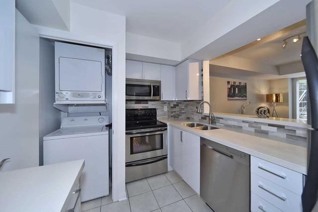 1212 - 5 Everson Dr, Townhouse with 2 bedrooms, 2 bathrooms and 1 parking in Toronto ON | Image 7