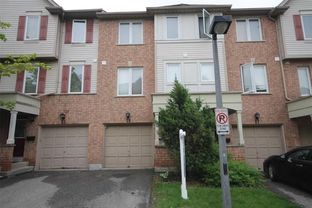 19 Mcgonigal Lane, Townhouse with 3 bedrooms, 2 bathrooms and 1 parking in Ajax ON | Image 1