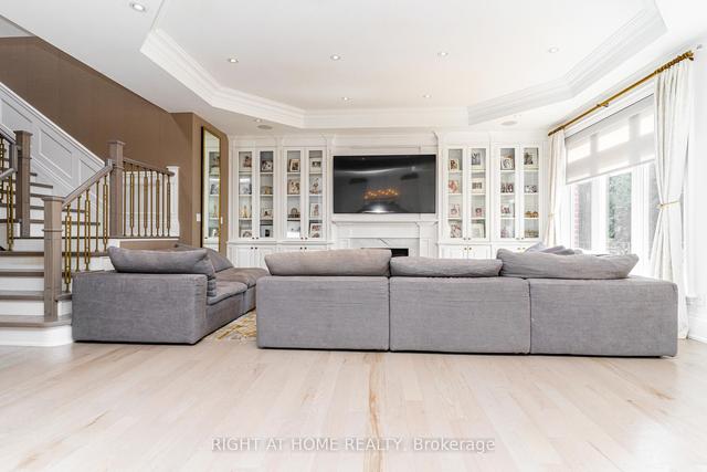 377 Brooke Ave, House detached with 4 bedrooms, 6 bathrooms and 6 parking in Toronto ON | Image 3