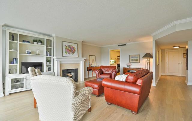 904 - 100 Lakeshore Rd E, Condo with 1 bedrooms, 2 bathrooms and 1 parking in Oakville ON | Image 9
