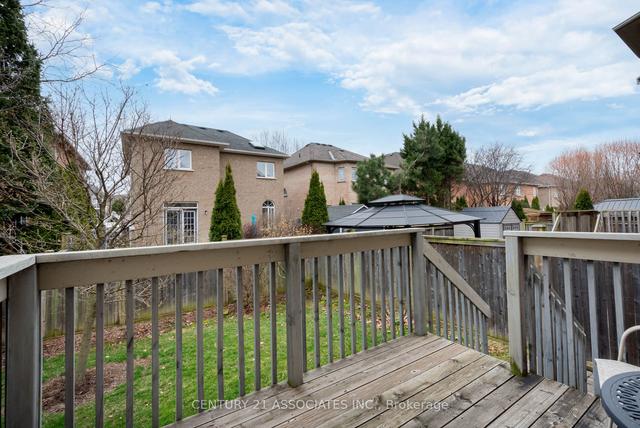 3360 Hayhurst Cres, House detached with 3 bedrooms, 4 bathrooms and 2 parking in Oakville ON | Image 33