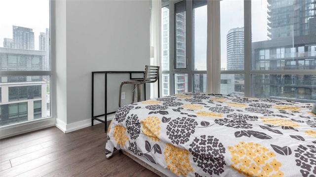 709 - 170 Fort York Blvd, Condo with 2 bedrooms, 1 bathrooms and null parking in Toronto ON | Image 8