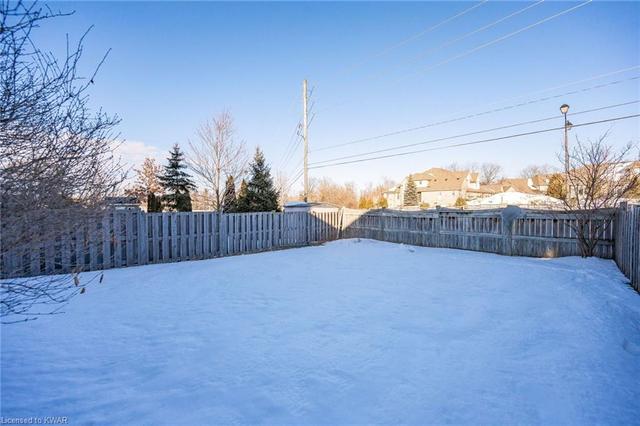719 Grand Banks Drive, House detached with 3 bedrooms, 2 bathrooms and 3 parking in Waterloo ON | Image 38