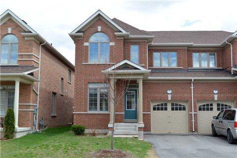 30 Aird Crt, House semidetached with 4 bedrooms, 4 bathrooms and 3 parking in Milton ON | Image 1