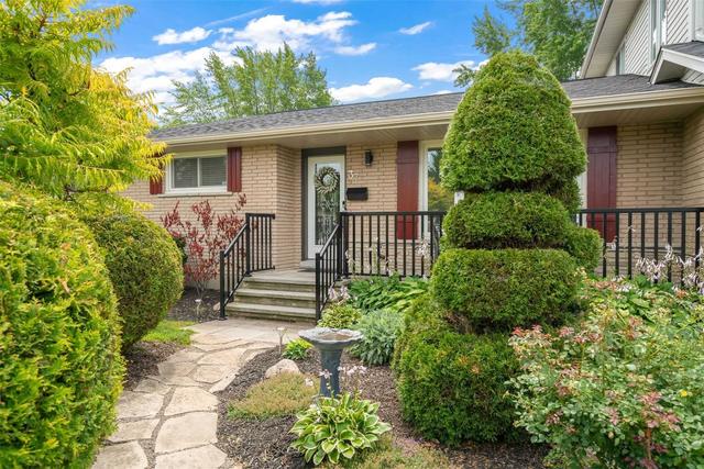 37 Maple Park Dr, House detached with 2 bedrooms, 3 bathrooms and 5 parking in Welland ON | Image 12