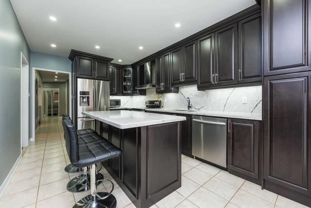 200 Binder Twine Tr, House detached with 4 bedrooms, 4 bathrooms and 6 parking in Brampton ON | Image 7