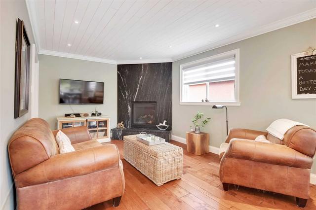 15 Langman Pl, House detached with 4 bedrooms, 4 bathrooms and 6 parking in Aurora ON | Image 8