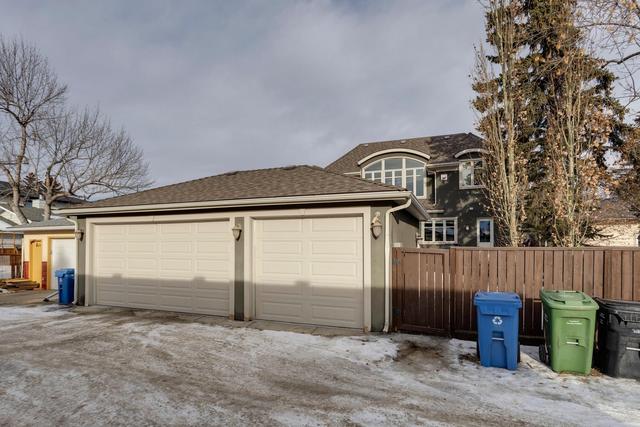 2615 12 Avenue Nw, House detached with 5 bedrooms, 4 bathrooms and 3 parking in Calgary AB | Image 45