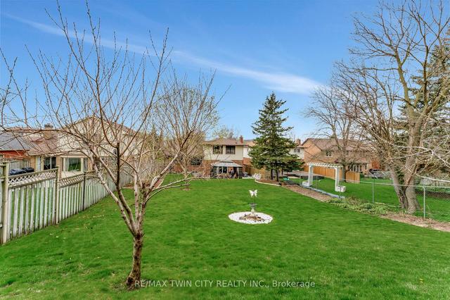 474 Grand Ridge Dr, House detached with 3 bedrooms, 3 bathrooms and 6 parking in Cambridge ON | Image 31