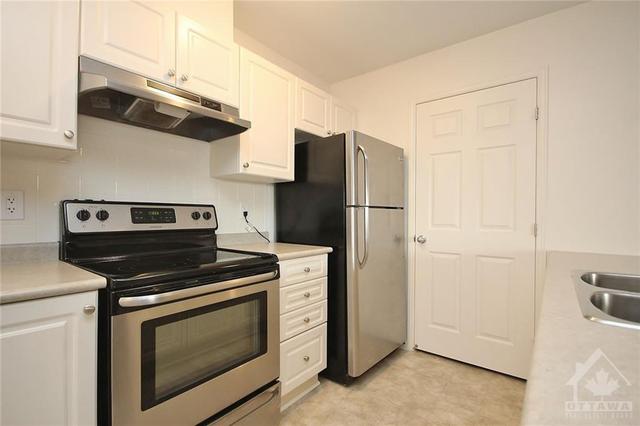g - 104 Artesa Private, Condo with 2 bedrooms, 2 bathrooms and 1 parking in Ottawa ON | Image 15