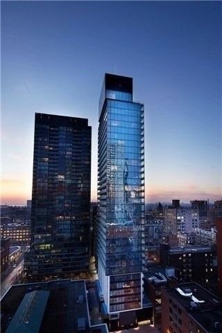 1705 - 11 Charlotte St, Condo with 1 bedrooms, 1 bathrooms and 0 parking in Toronto ON | Image 1