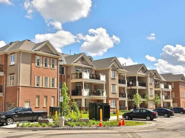 301 - 269 Georgian Dr, Townhouse with 2 bedrooms, 2 bathrooms and 2 parking in Oakville ON | Image 1
