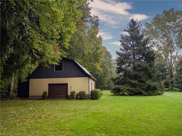 1088 Highway 24, House detached with 4 bedrooms, 3 bathrooms and 12 parking in Norfolk County ON | Image 4