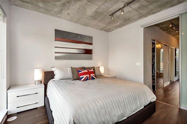 1248 Dundas St E, Townhouse with 3 bedrooms, 3 bathrooms and 1 parking in Toronto ON | Image 14