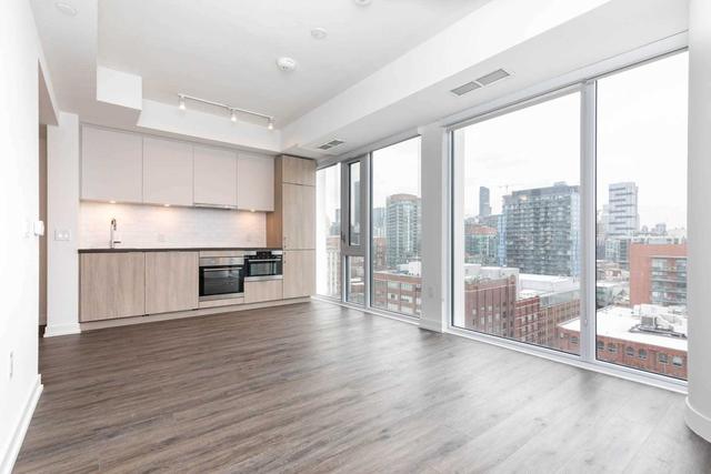 1408 - 158 Front St E, Condo with 0 bedrooms, 1 bathrooms and 0 parking in Toronto ON | Image 13