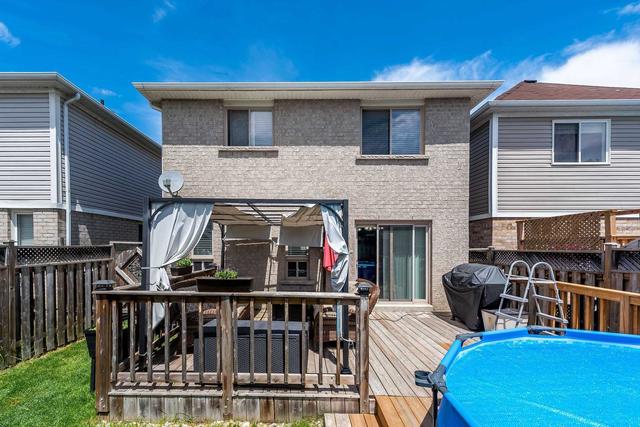 247 Windwood Dr, House detached with 3 bedrooms, 3 bathrooms and 3 parking in Hamilton ON | Image 30
