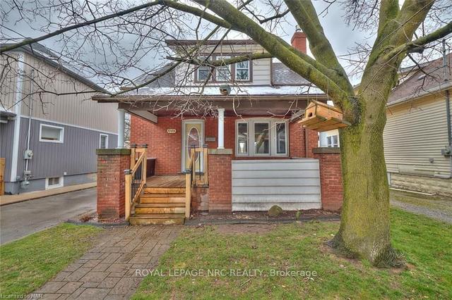 6414 Ker St, House detached with 3 bedrooms, 2 bathrooms and 3 parking in Niagara Falls ON | Image 12
