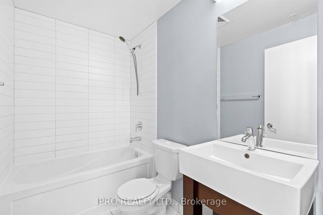 1207 - 840 Queens Plate Dr, Condo with 1 bedrooms, 1 bathrooms and 1 parking in Toronto ON | Image 7