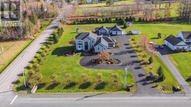 5 Bedwin Drive, House detached with 5 bedrooms, 3 bathrooms and null parking in Cape Breton NS | Card Image