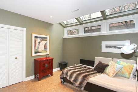 th 11 - 38 Earl St, Townhouse with 3 bedrooms, 3 bathrooms and 1 parking in Toronto ON | Image 8