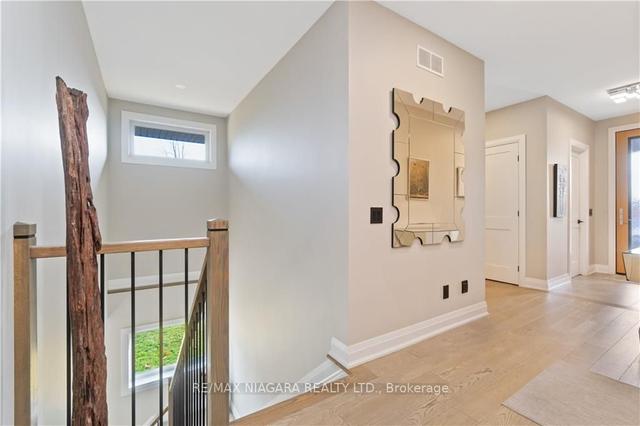 11 - 6 Juniper Tr, Townhouse with 2 bedrooms, 3 bathrooms and 4 parking in Welland ON | Image 22