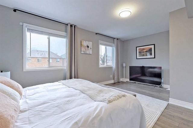 2164 St Clair Ave W, House semidetached with 4 bedrooms, 4 bathrooms and 3 parking in Toronto ON | Image 14