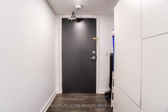 c221 - 5260 Dundas St, Condo with 3 bedrooms, 3 bathrooms and 1 parking in Burlington ON | Image 26