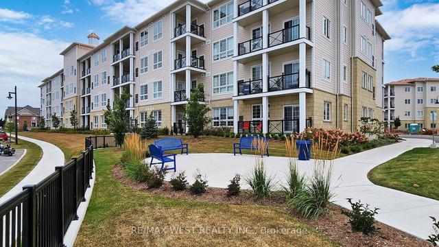 118 - 50 Lakebreeze Dr, Condo with 1 bedrooms, 1 bathrooms and 1 parking in Clarington ON | Image 30