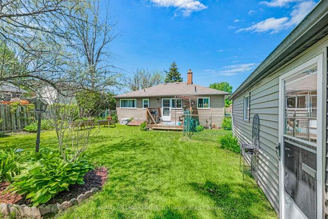 175 Gwendolyn Blvd, House detached with 2 bedrooms, 1 bathrooms and 7 parking in Georgina ON | Image 21