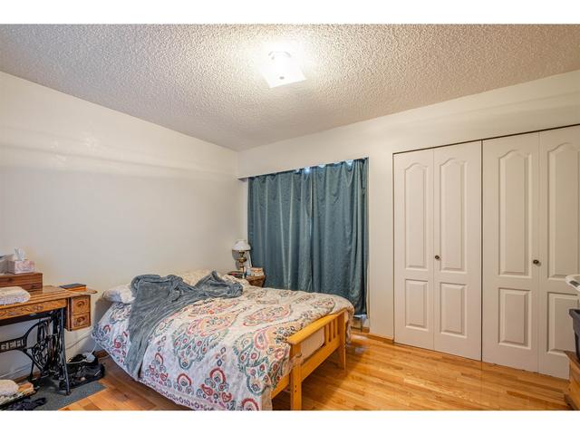22948 88 Avenue, House detached with 3 bedrooms, 2 bathrooms and 3 parking in Langley BC | Image 20