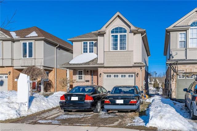 719 Grand Banks Drive, House detached with 3 bedrooms, 2 bathrooms and 3 parking in Waterloo ON | Image 3
