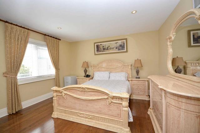 7 Richgrove Dr, House detached with 4 bedrooms, 4 bathrooms and 6 parking in Brampton ON | Image 15