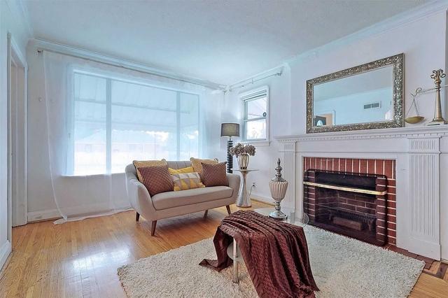 20 Noreen Dr, House detached with 2 bedrooms, 2 bathrooms and 3 parking in Toronto ON | Image 23