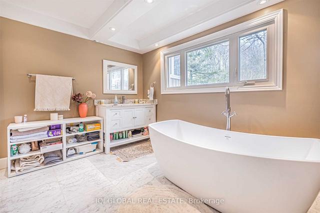280 Stouffville Rd, House detached with 4 bedrooms, 3 bathrooms and 10 parking in Richmond Hill ON | Image 20
