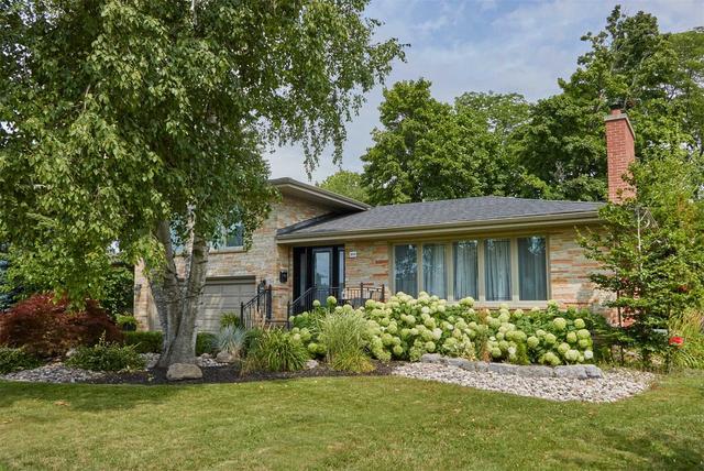 50 Toynbee Tr, House detached with 4 bedrooms, 2 bathrooms and 6 parking in Toronto ON | Image 23