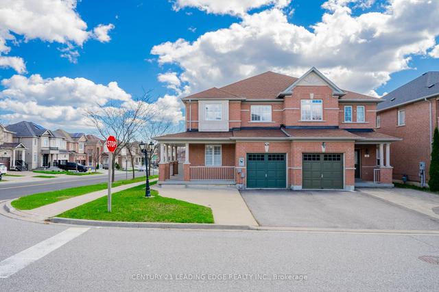 1 Andriana Cres, House semidetached with 4 bedrooms, 4 bathrooms and 3 parking in Markham ON | Image 1