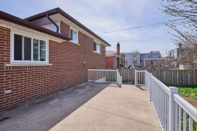 508 Lowell Ave, House detached with 3 bedrooms, 2 bathrooms and 6 parking in Oshawa ON | Image 24