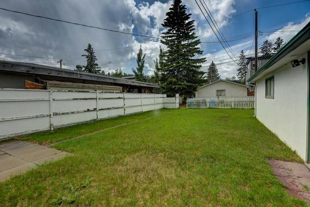 119 34a Street Nw, House detached with 3 bedrooms, 1 bathrooms and 6 parking in Calgary AB | Image 29