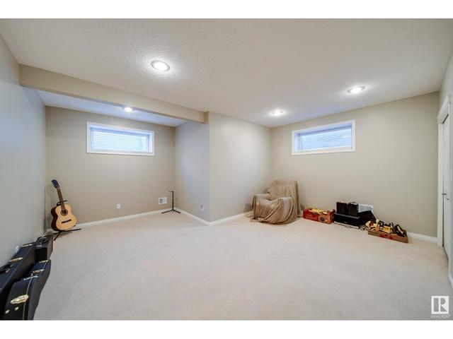 18120 101 St Nw, House detached with 5 bedrooms, 2 bathrooms and 4 parking in Edmonton AB | Image 45