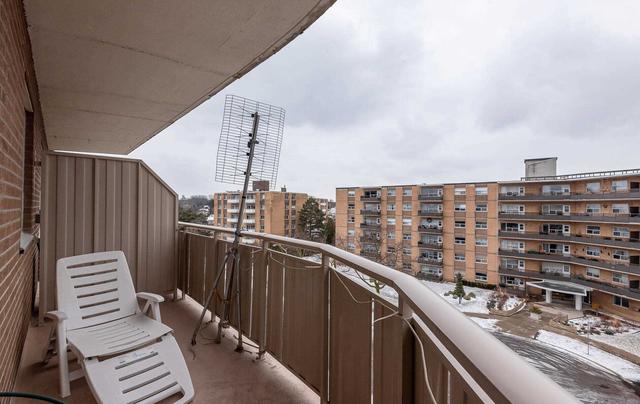508 - 11 Fontenay Crt, Condo with 1 bedrooms, 1 bathrooms and 1 parking in Toronto ON | Image 9