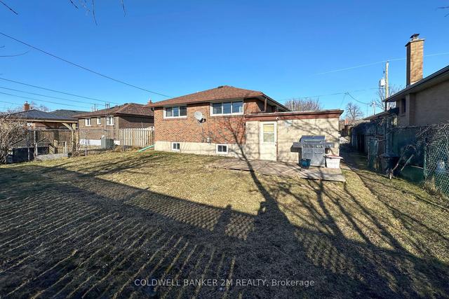 256 Poplar St, House detached with 2 bedrooms, 2 bathrooms and 5 parking in Oshawa ON | Image 10