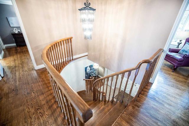 985 Tiffany Circ, House detached with 4 bedrooms, 4 bathrooms and 6 parking in Oshawa ON | Image 18